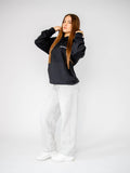 Essential Hoodie – Czarna