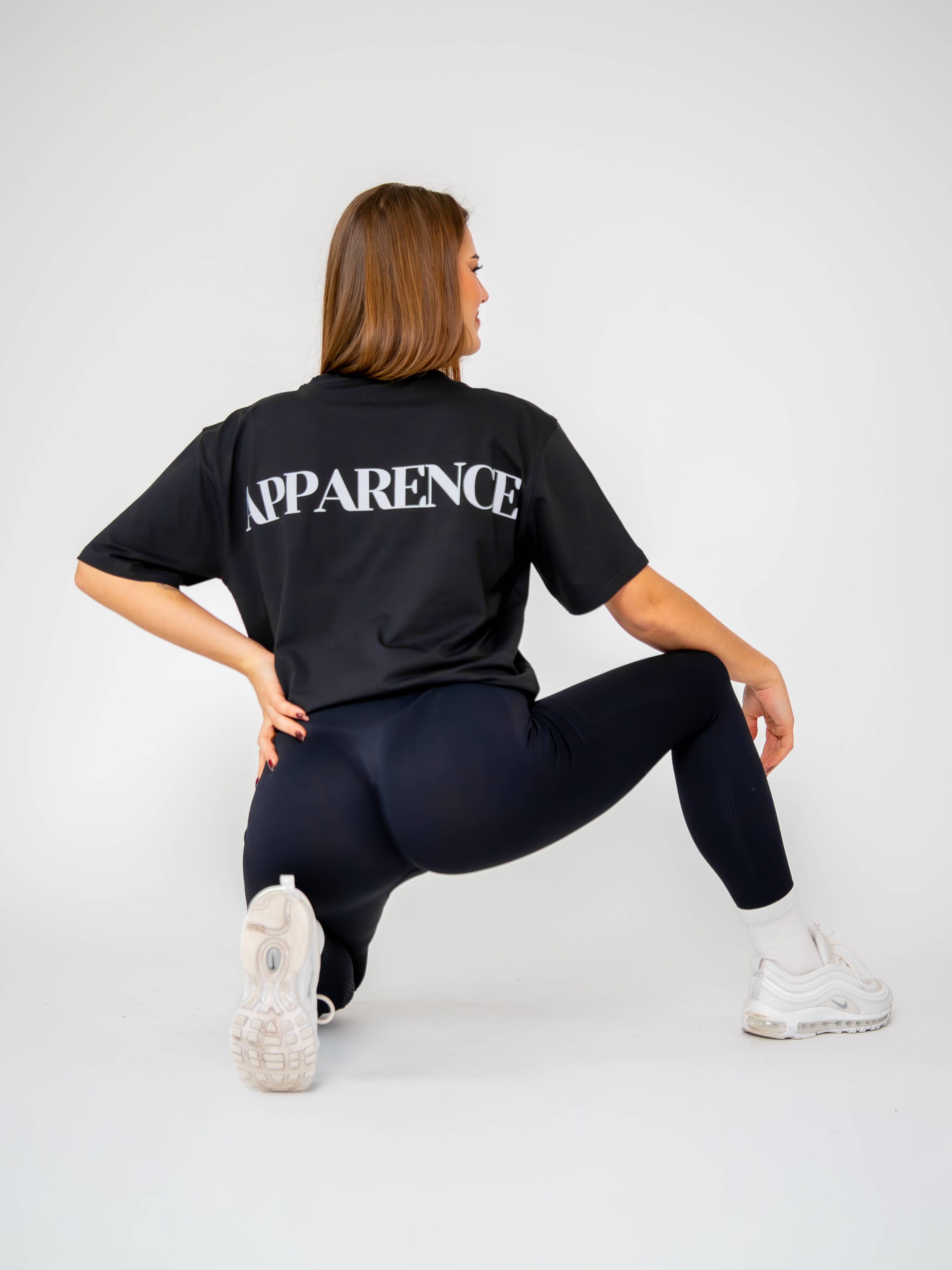 Essential T-shirt – Czarna