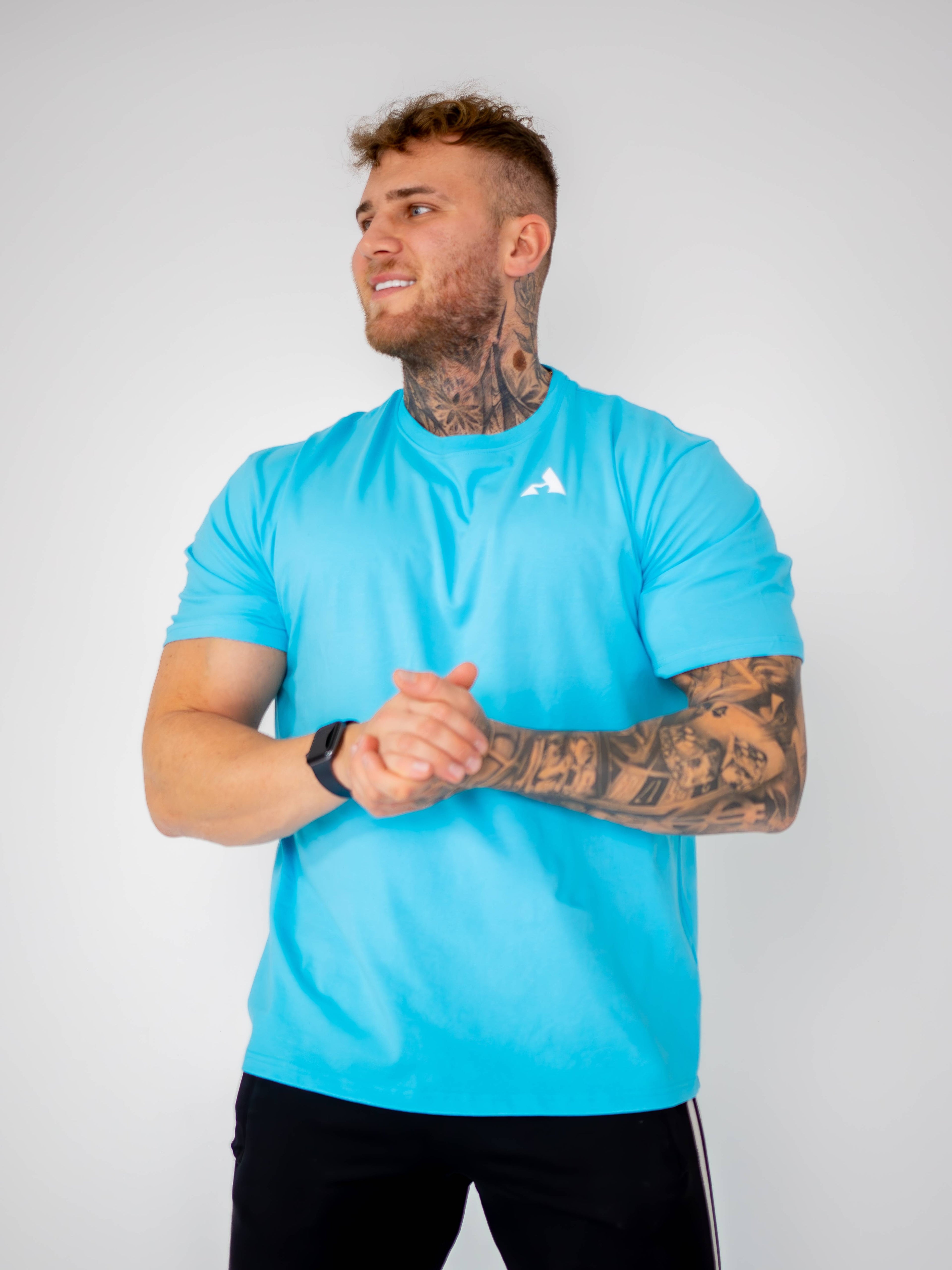 Essential T-shirt – Niebieska
